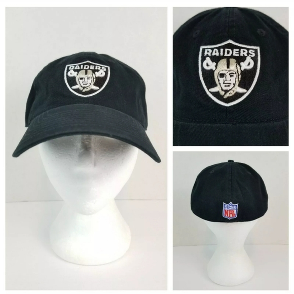 Oakland Raiders by Reebok Other - Oakland Raiders NFL Reebok L Black Fitted Ball Cap